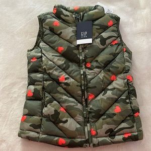 Toddler size small vest